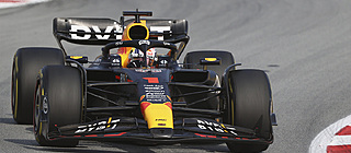 Koning van de zondag | Verstappen oppermachtig, einde De Vries?