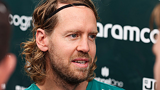 Hamilton geeft pijnlijke Vettel-situatie toe: 'Dat moet nog'