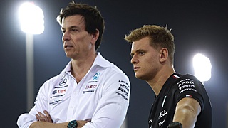 Wolff mist Lauda in lastige periode: 'Wat zou hij zeggen?'