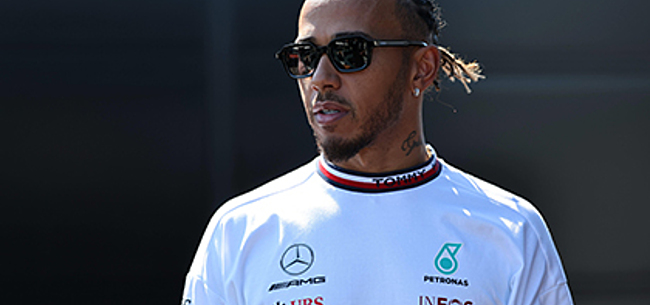 Hamilton komt met opvallend statement over toekomst bij Mercedes