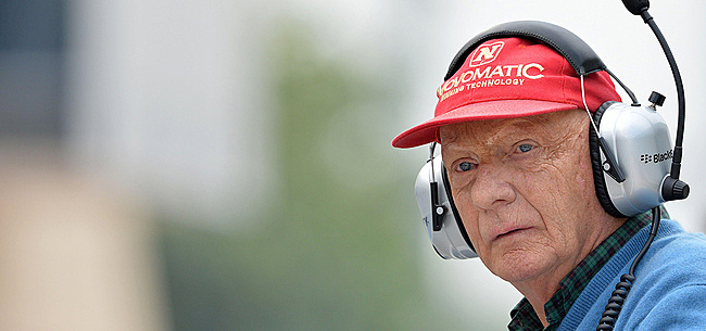 Mercedes onthult nieuw Niki Lauda-eerbetoon