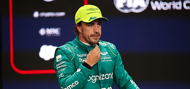 Alonso raakt podiumplek Saudi-Arabië kwijt, Russell spekkoper