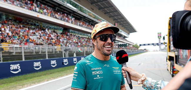 Alonso voorspelt: 'Vanaf die race verslaan we Max Verstappen'