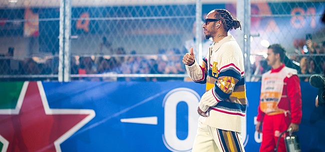 Hamilton deelt steek onder water uit aan Verstappen: ‘Zie je wel!’