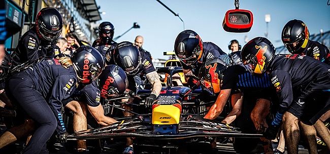 Grote tegenslag Verstappen en Red Bull: 'Concurrent kaapt topman weg'