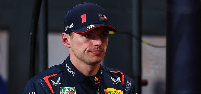 Verstappen naait Pérez oor aan en reageert gevat