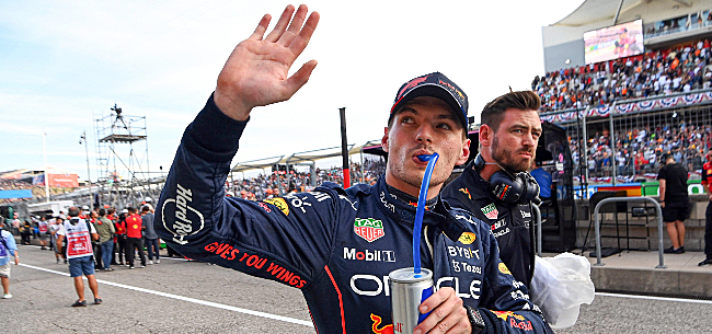 Verstappen eert overleden Red Bull-topman met spectaculaire zege in Amerika