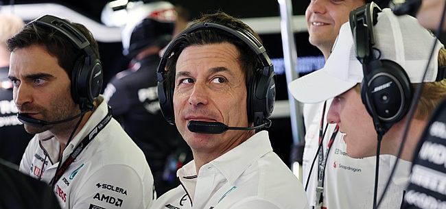 Toto Wolff met handen in het haar: 'We hebben ook altijd pech!'